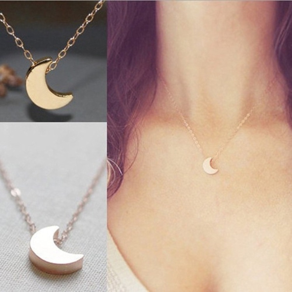Crescent moon necklace - silver or gold available - Picture 4 of 4